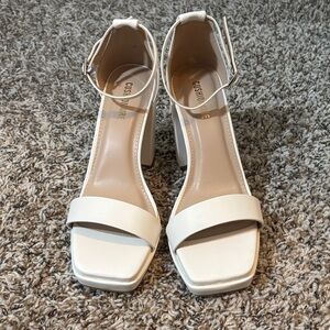 Cushionaire White Women's Block Heel Sandals